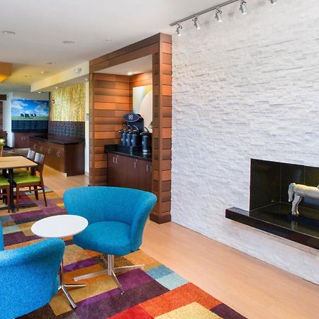 Fairfield Inn & Suites By Marriott Куинси Екстериор снимка