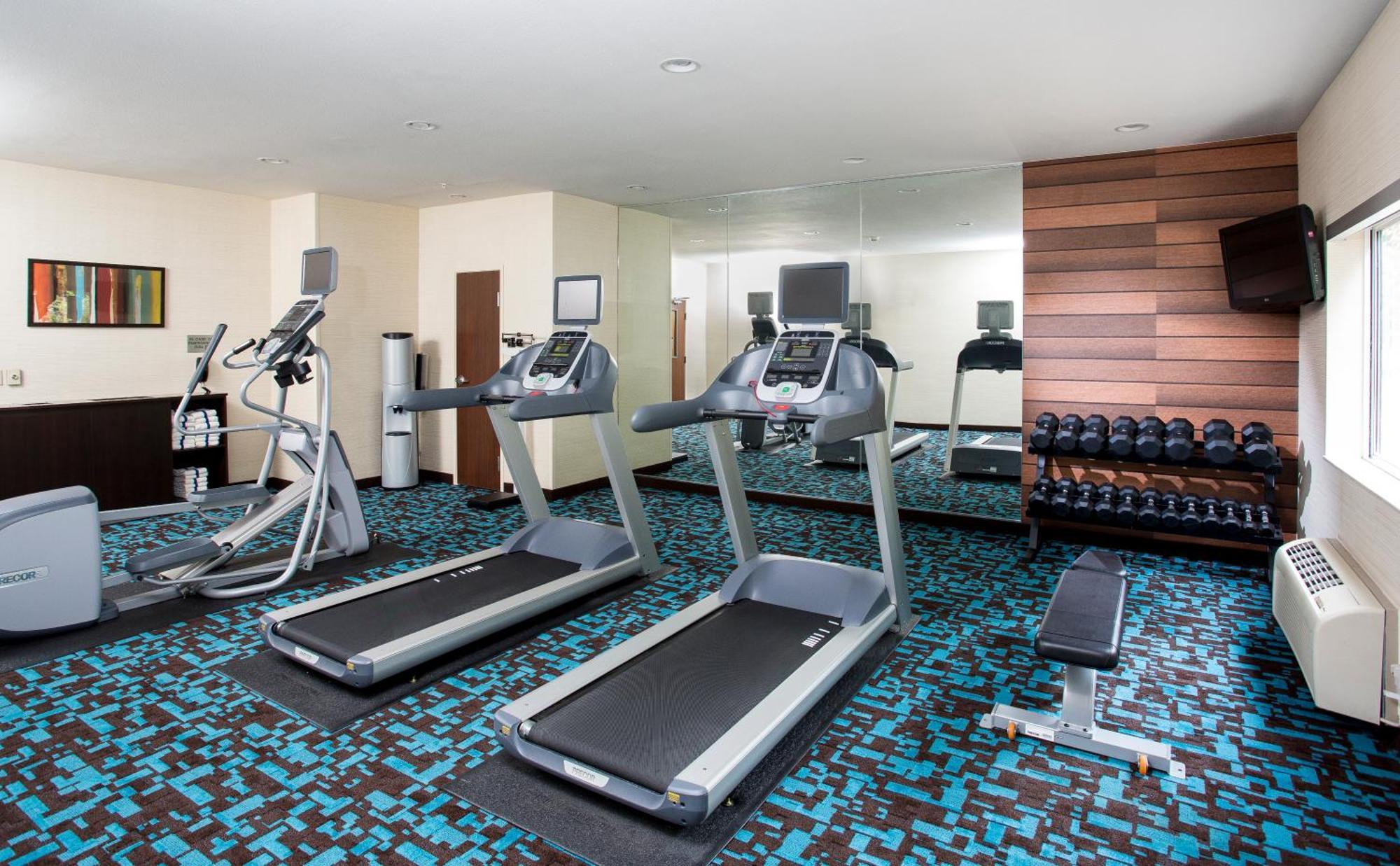 Fairfield Inn & Suites By Marriott Куинси Екстериор снимка