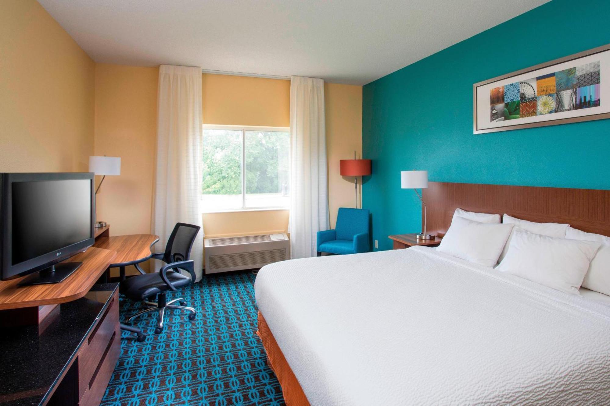 Fairfield Inn & Suites By Marriott Куинси Екстериор снимка