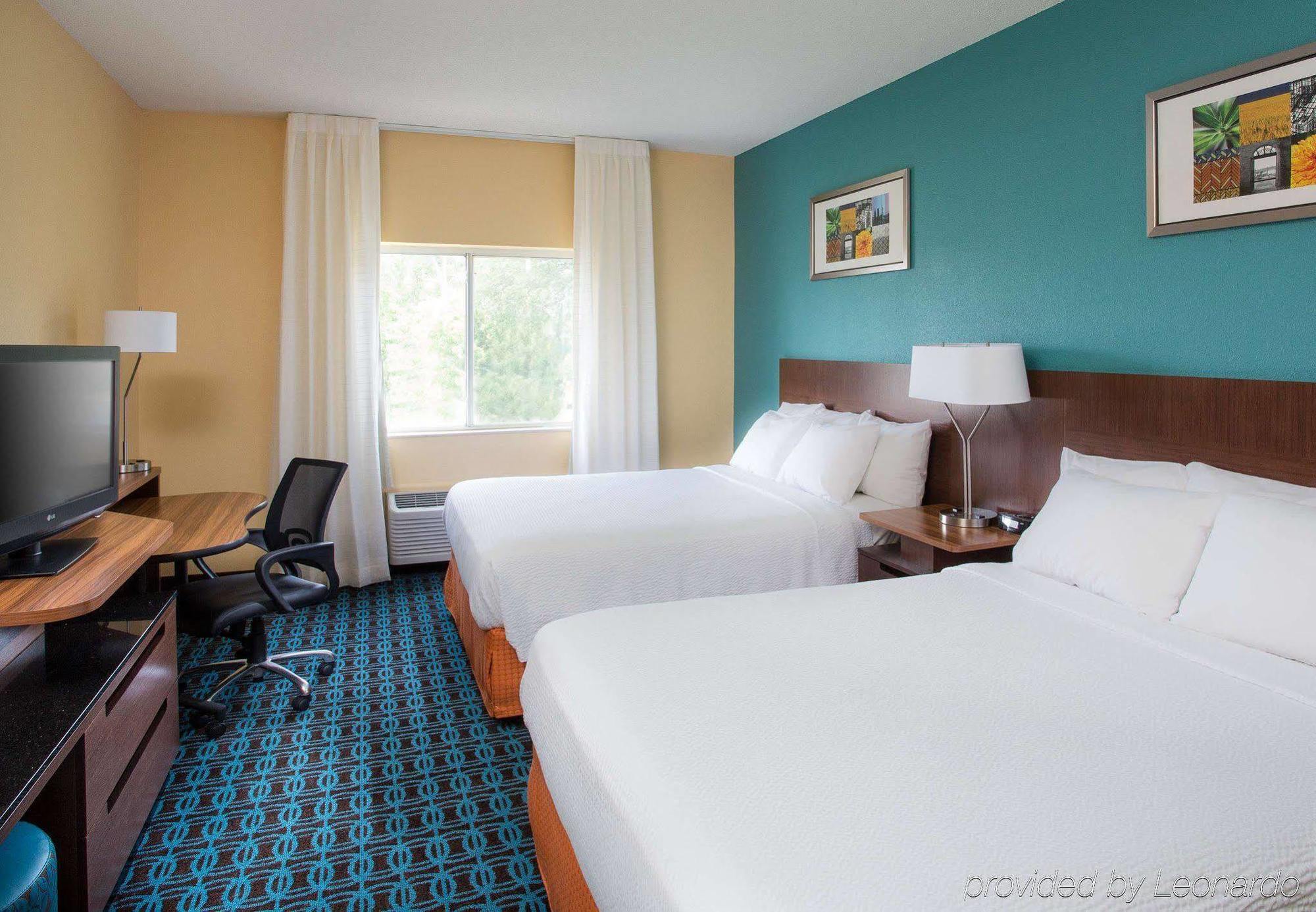 Fairfield Inn & Suites By Marriott Куинси Екстериор снимка