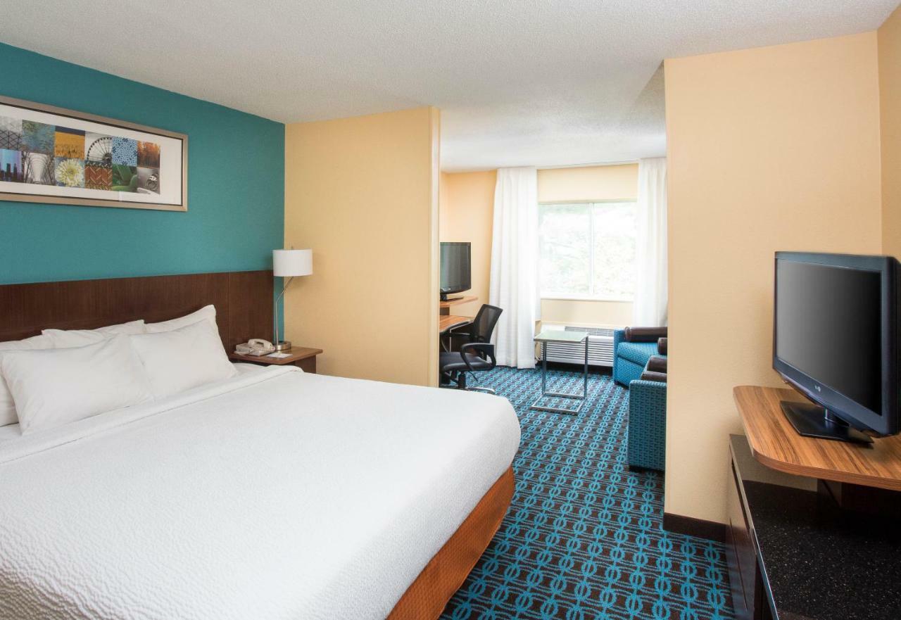Fairfield Inn & Suites By Marriott Куинси Екстериор снимка